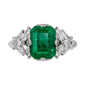 1_05610 Кольцо (Au 750)