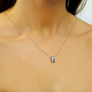 SCN042265-001/ PIR0097316 Колье (Au 750)